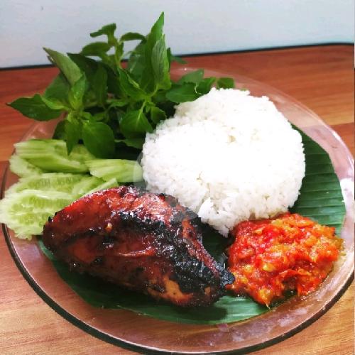 Ayam Bakar Saung Bagadang